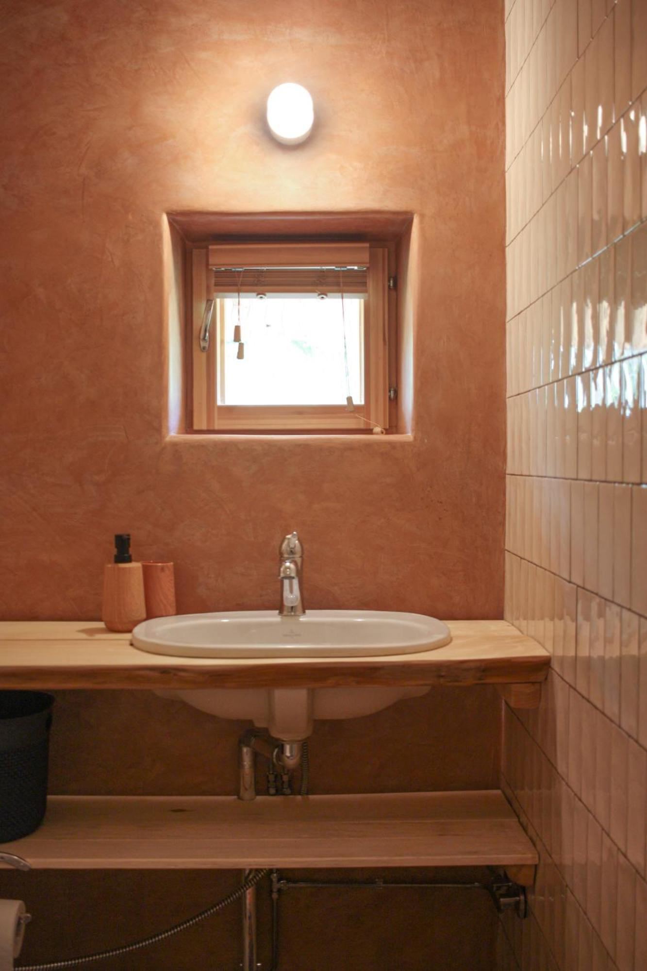 Pinewood Guesthouse Mantsala Bilik gambar